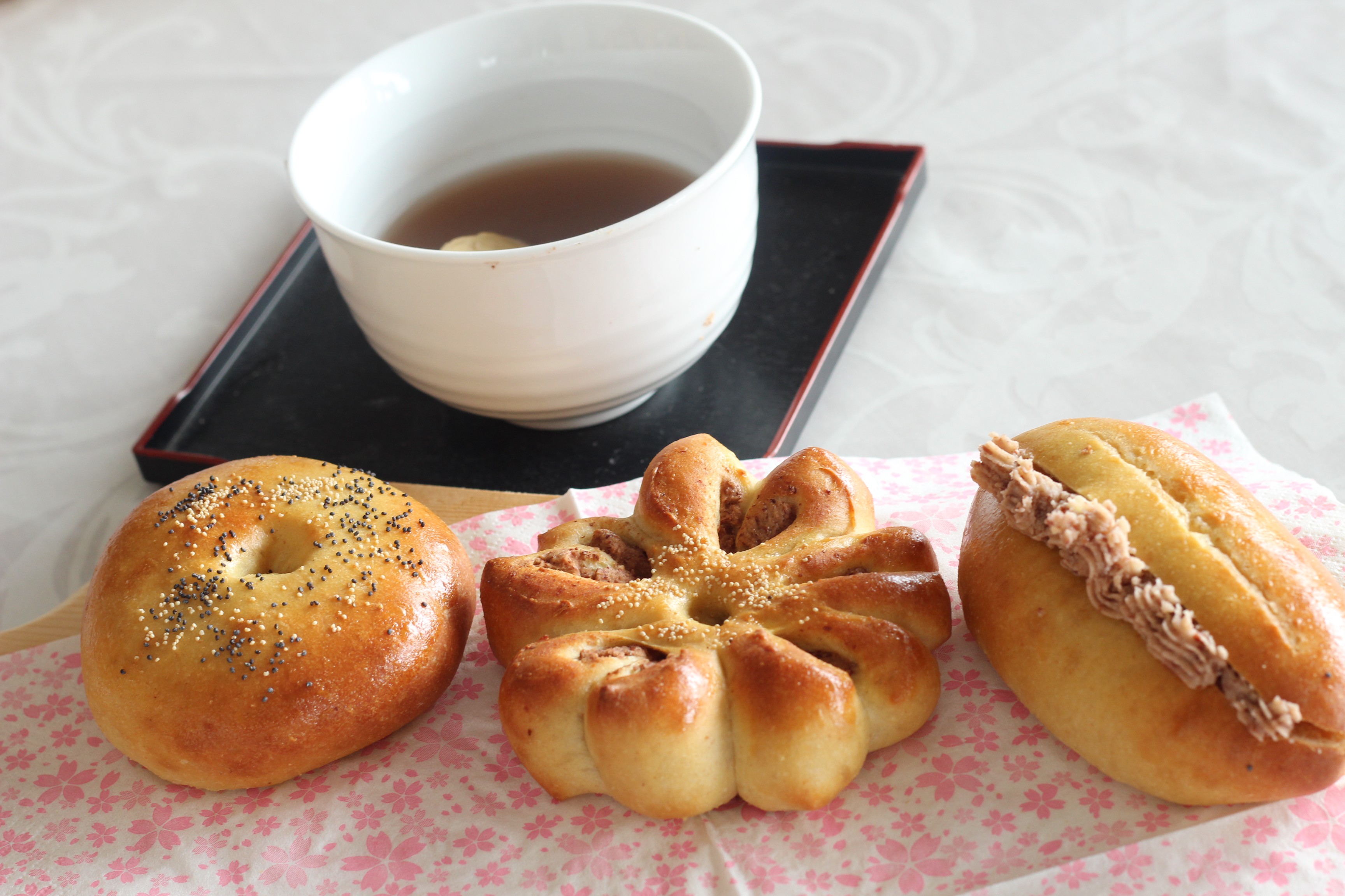阿倍野区西田辺a-ta-sante糖質制限パン料理教室。京都江部粉を使って餡子から作る糖質制限あんぱんを試作しました。