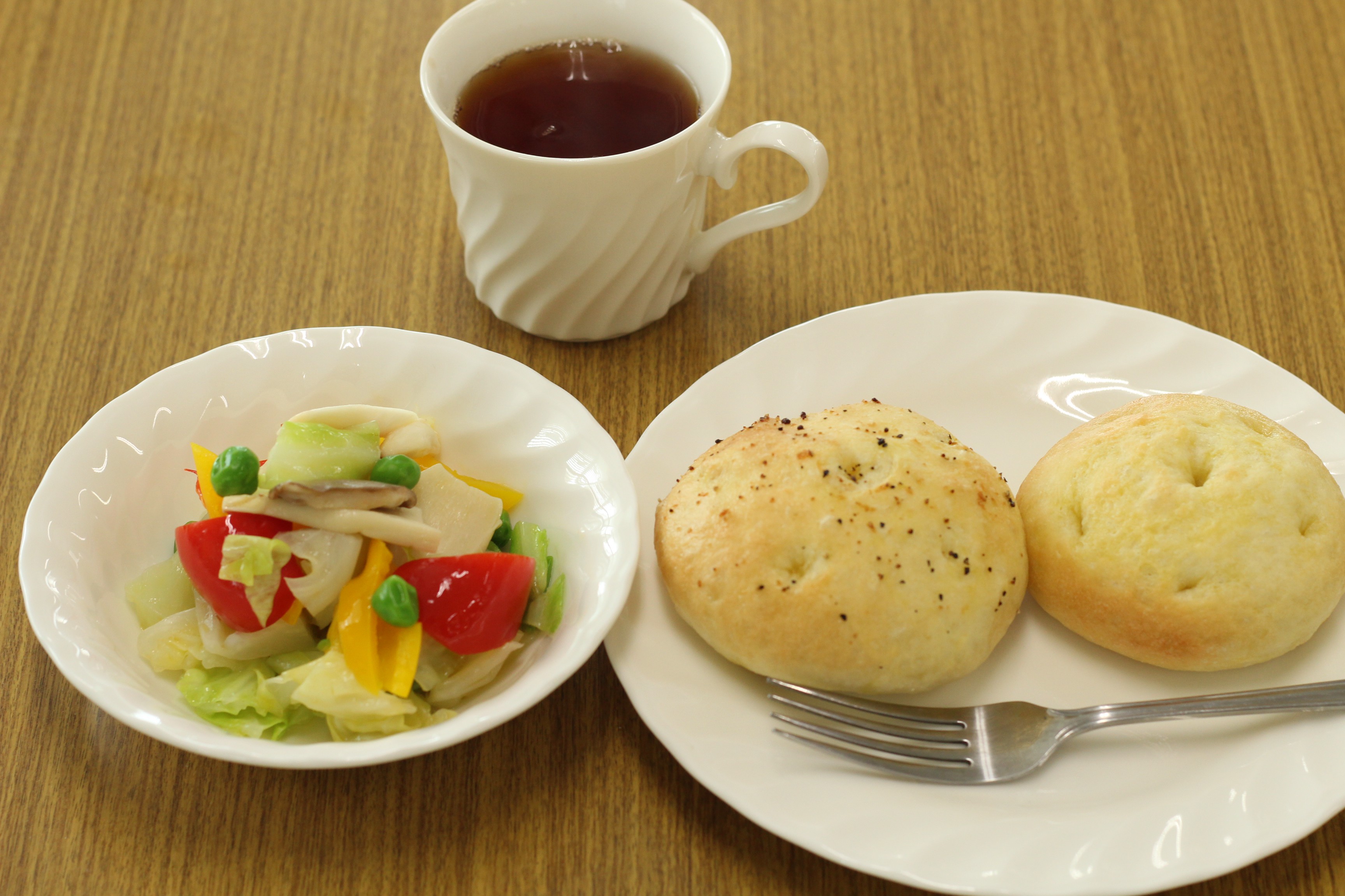 阿倍野区西田辺、a-ta-sante 糖質制限パン料理教室.会館でのレッスンもちもちフォカッチャ。