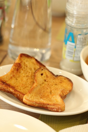 a-ta-sante糖質制限パン料理教室。京都江部粉ベーシックコース最終回『山食＆ごまパン』