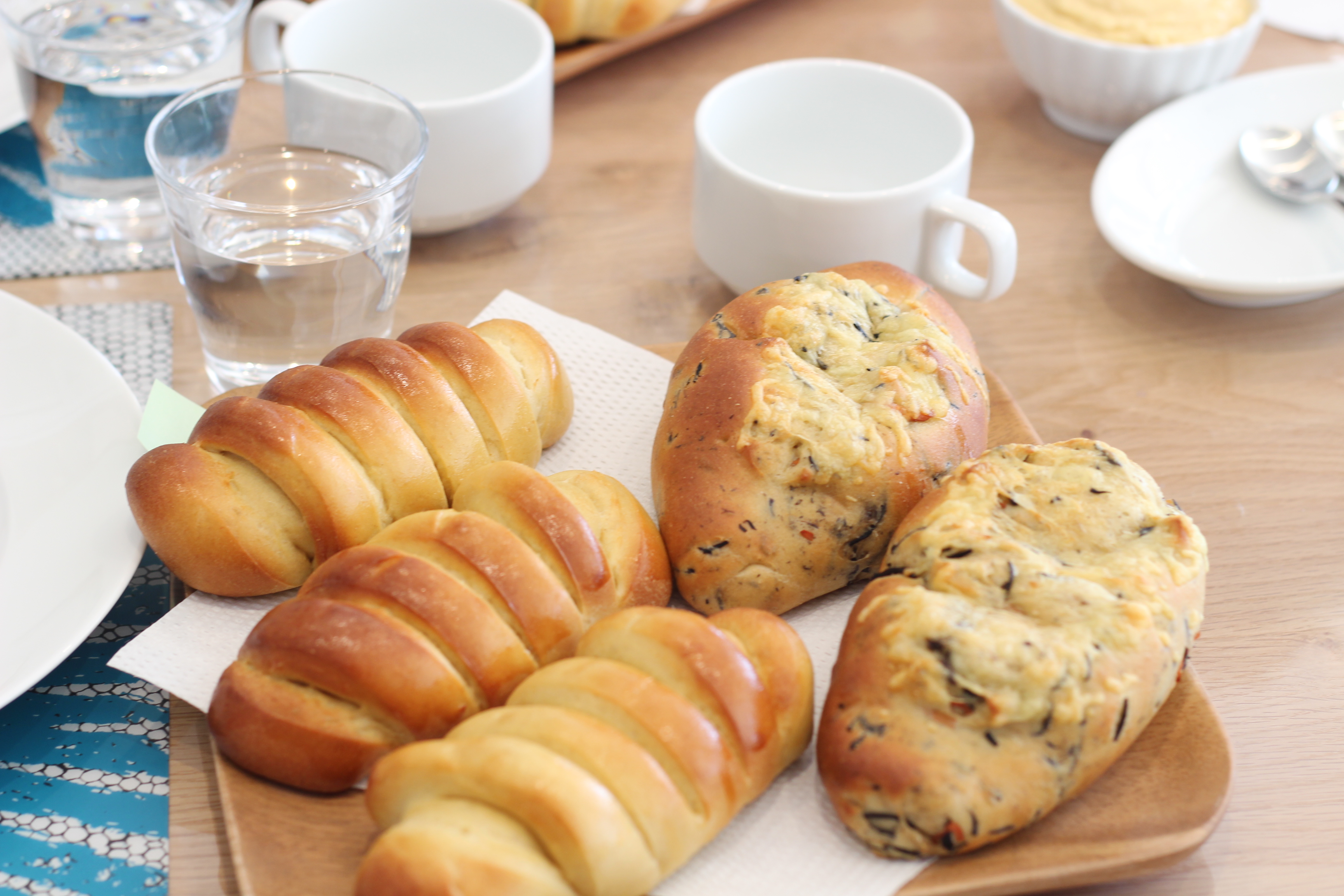 a-ta-sante糖質制限パン料理教室。京都江部粉糖質制限パンベーシックコース４回目『ひじきパン＆クリームパン』