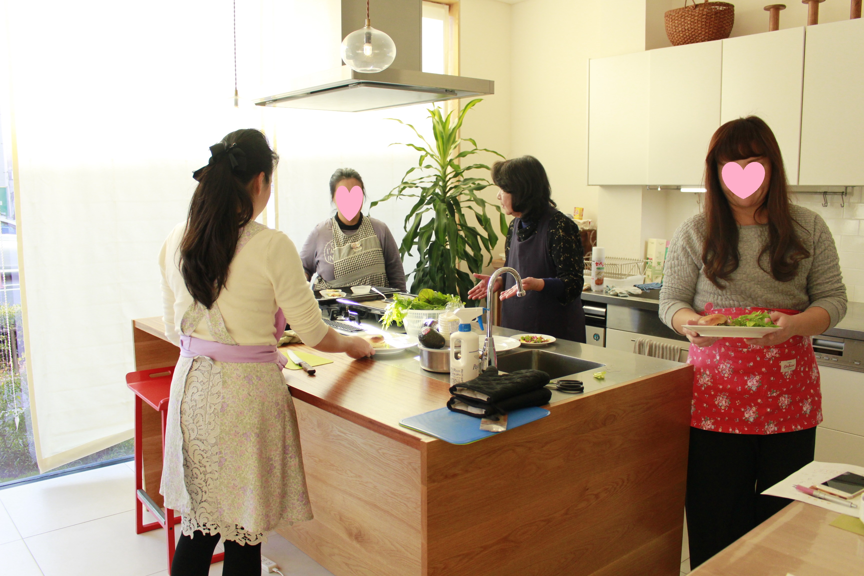 a-ta-sante糖質制限パン料理教室。京都江部粉糖質制限パン『餡子から作るあんパン』レッスン。